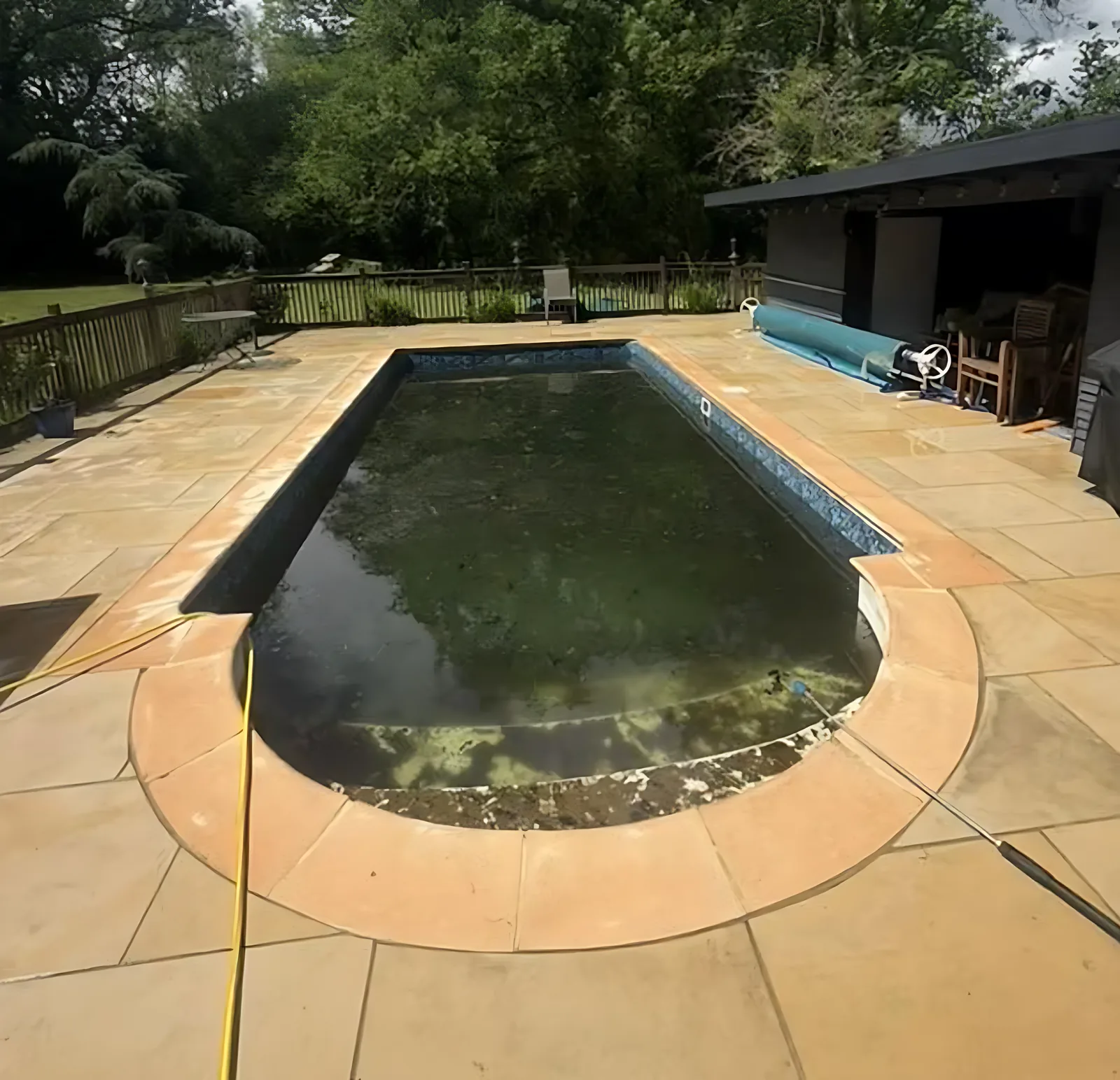 The same pool surround after cleaning